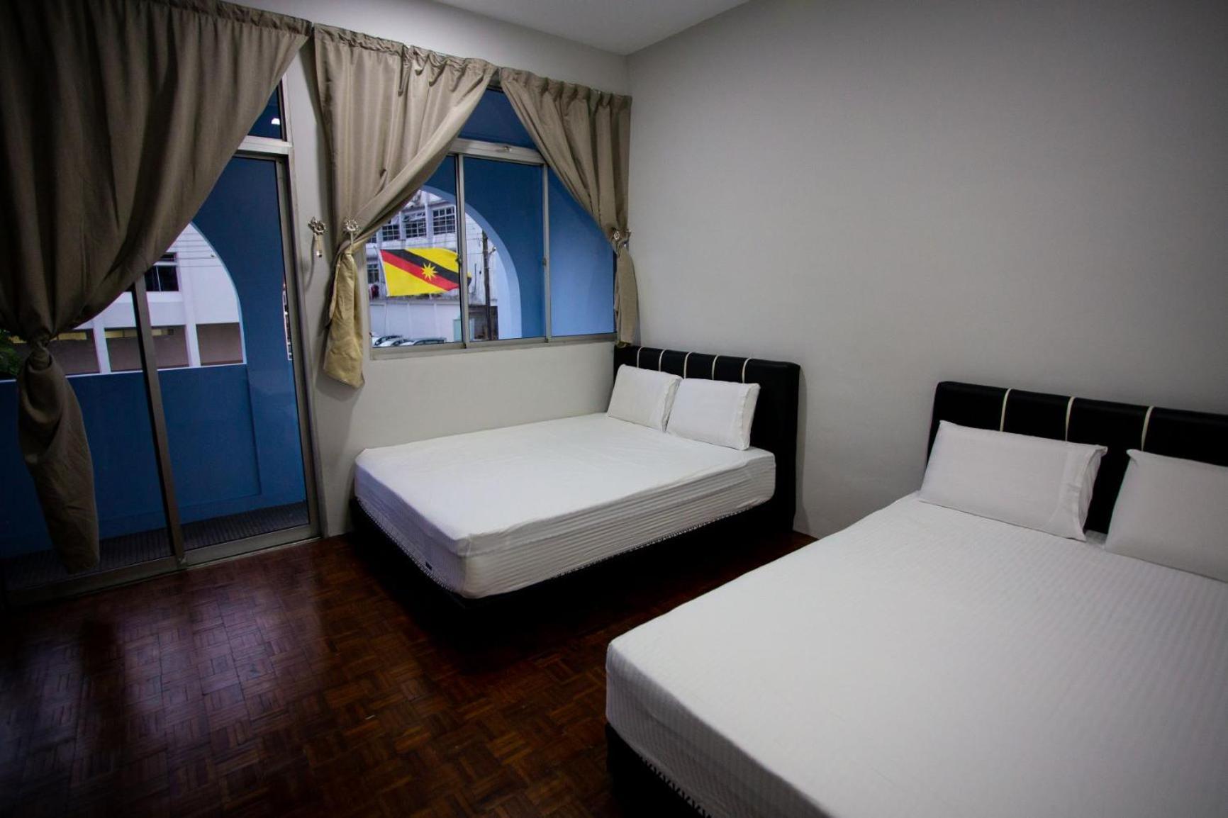 Hom2Rex Kuching Homestay Taman Timberland Bagian luar foto